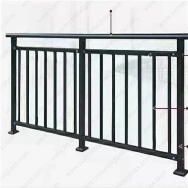 एल्यूमिनियम रेलिंग बालकनी